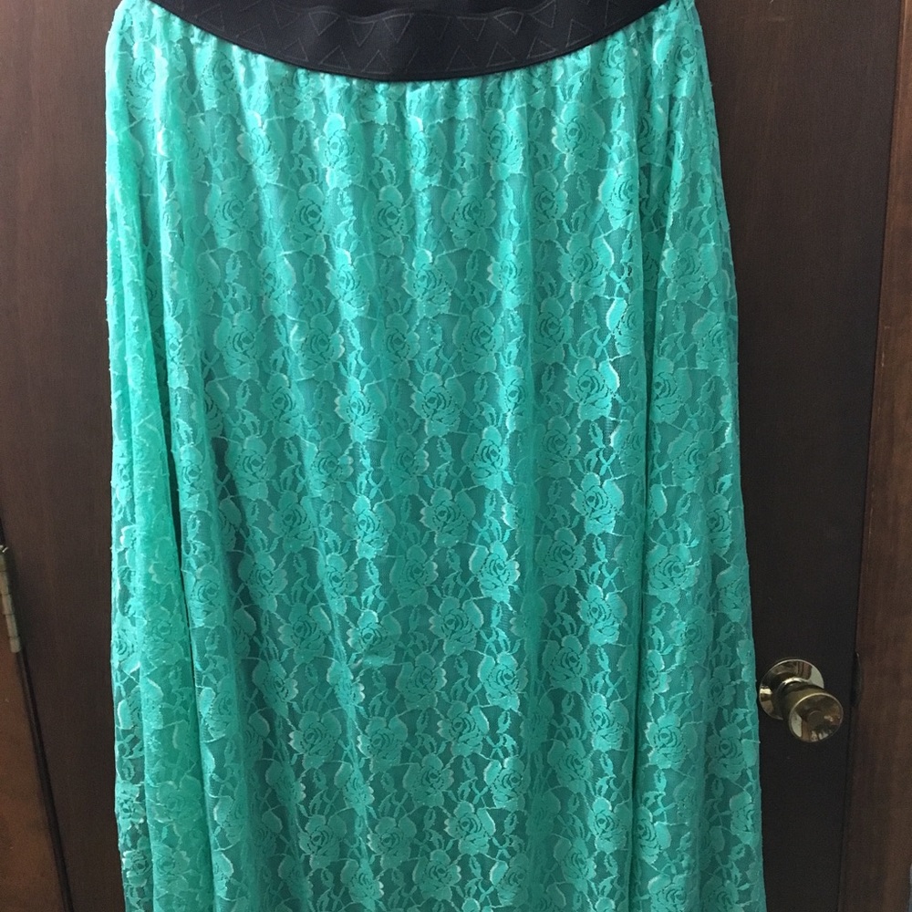 Lularoe Lucy